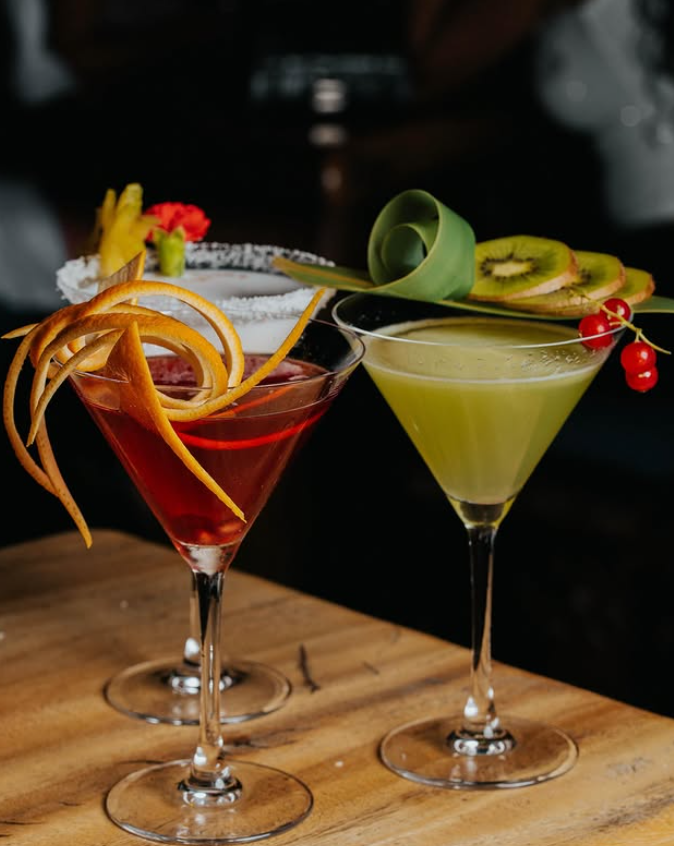 Astral Bar Coctelería