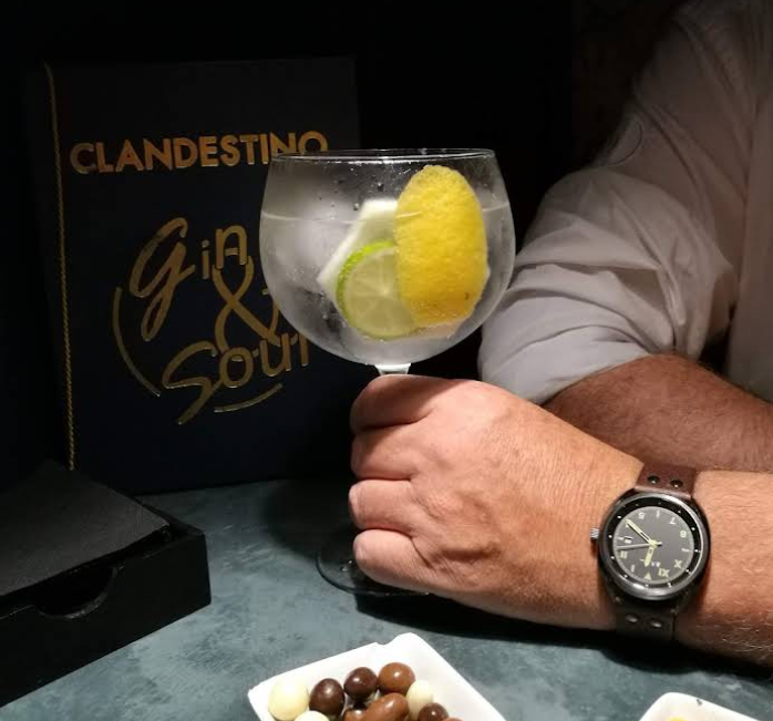 Clandestino Coctelería