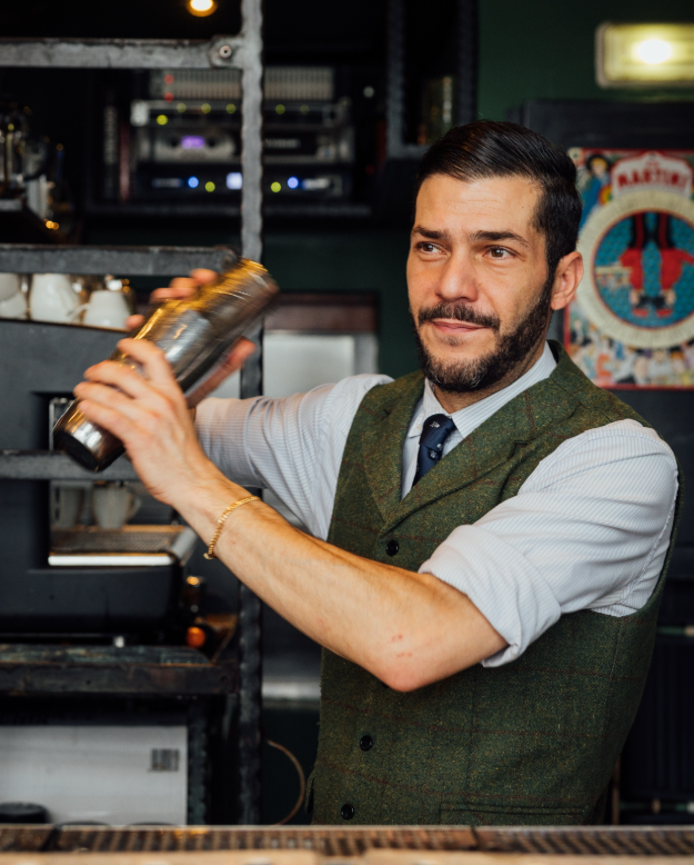 Secretos de los bartenders: técnicas poco conocidas para preparar cócteles perfectos