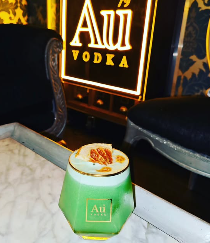 Boutique Café & Mixology